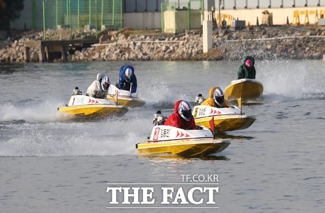 시즌 초반 눈에 띄는 활약을 펼치며 올 시즌을 기대케 했던 선수들에게는 장기간의 휴장이 더욱더 원망스러울 수밖에 없다./기금조성총괄본부 제공