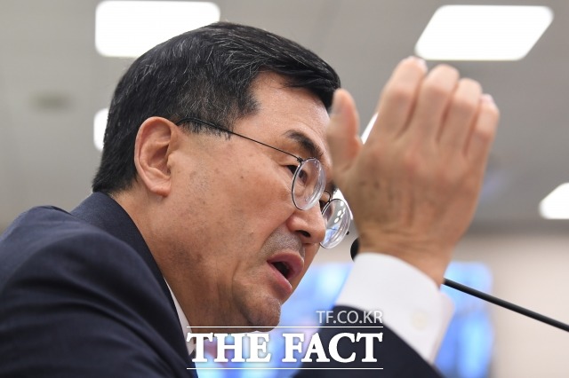 소병철 더불어민주당 의원실이 12일 법무부의 자료를 분석한 결과 검찰청 출정조사를 받은 수용자는 2015년 33,962명에서 2019년 30,446명으로 크게 줄어들지 않았다. /남윤호 기자