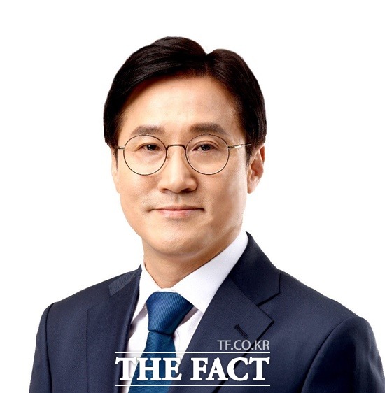 12일 신영대 국회의원이 “정부가 스마트그린산단을 K-경제 핵심전략으로 추진하는 만큼 스마트공장 보급·확산을 서둘러야 한다고 강조했다. /신영대 의원실 제공