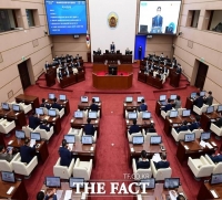  경남도의회, '의사당 폭력' 논란 송순호 의원 윤리위 회부