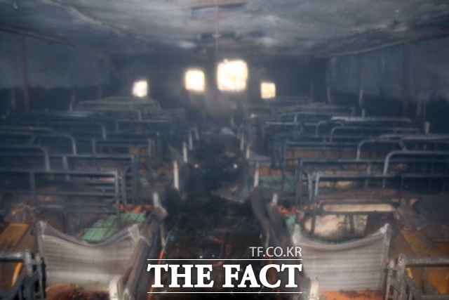 14일 오전 전북 익산시 금마면 한 돼지 축사에서 불이 나 어미돼지 70여 마리와 새끼돼지 1100두가 폐사했다.