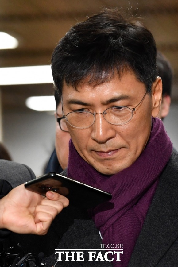 안희정 전 충남도지사의 성폭력을 고발한 김지은 씨에 대해 비방댓글을 단 혐의로 유죄를 선고받은 안희정 전 충남도지사의 측근이 항소장을 제출했다. /남윤호 기자