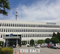  전국 돌며 보이스피싱 조직에 9억 송금한 현금수거책 3명 구속