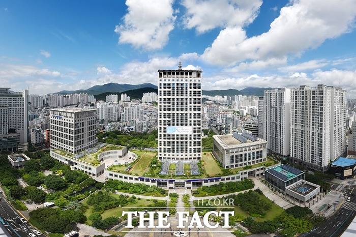 부산시청 전경. /부산시제공