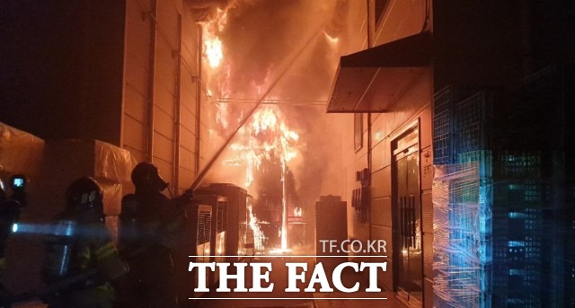 전북소방본부가 올 1월부터 9월까지 화재발생 현황을 분석한 결과 지난해 대비 화재 발생과 인명, 재산피해 모두 감소한 것으로 나타났다. /전북소방본부 제공