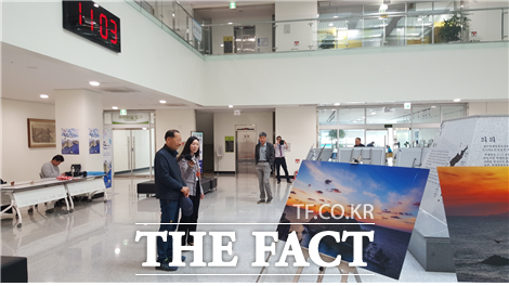 울릉군 독도관리사무소는 10월 20일 화요일부터 11월 6일 금요일까지 18일간 광주학생독립운동기념회관에서독도, 희망의 아침을 여는 섬이라는 주제로 10월 25일 ‘독도의 날’을 기념해 사진 전시회를 연다./울릉군 제공