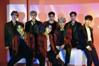  펜타곤, 'WE:TH' 초동 6만4045장…'전작의 2배'