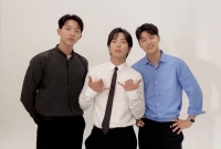  씨엔블루, FNC엔터와 재계약…연내 새 앨범 발표
