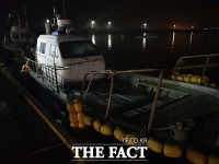  군산서 해삼 불법 채취하던 일당, 엔진 고장에 ‘덜미’