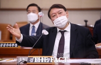  윤석열 '조국 수사 때 인간적으로 번민…박상기 만난 건 맞아'