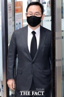 [TF사진관] 주호영, '고 이건희 회장 빈소 조문'