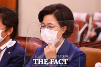  '윤석열 정치적 행보'에 추미애 '검찰 감독자로서 송구'