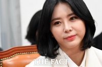  윤지오 재판 9달 만에 열렸지만…'언제 들어올지 몰라'