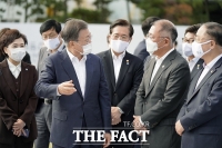  [TF프리즘] '미래차가 미래다'…文, 현대차 향한 애정