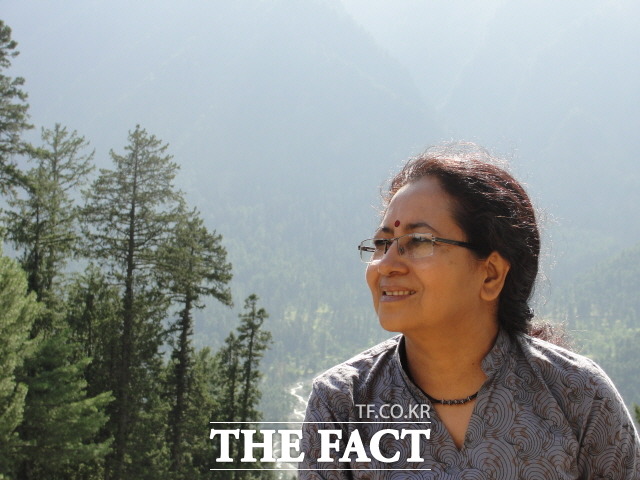 방글라데시 독립전쟁 당시 성폭행 당한 여성들의 이야기를 다룬 ‘여자를 위한 나라는 없다’의 저자 샤힌 아크타르가 제3회 아시아문학상을 수상했다./ 국립아시아문화전당 제공