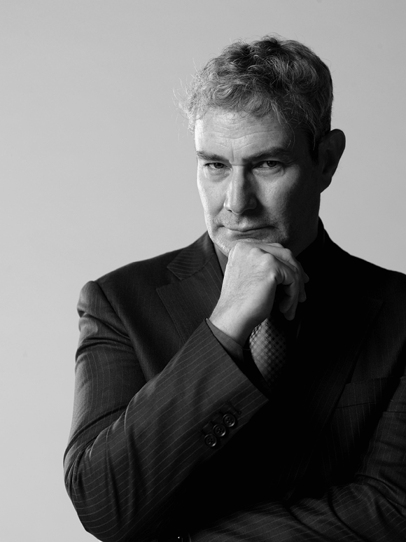 현대자동차그룹이 디자인 기반의 브랜드 커뮤니케이션을 수행할 CCO(Chief Creative Officer)를 신설하고, 담당 임원에 루크 동커볼케 부사장을 임명했다. /현대자동차그룹 제공