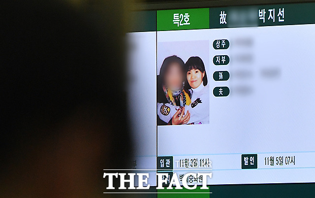 개그우먼 박지선과 그의 모친의 빈소가 2일 양천구 이대목동병원 장례식장에 마련됐다. /사진공동취재단