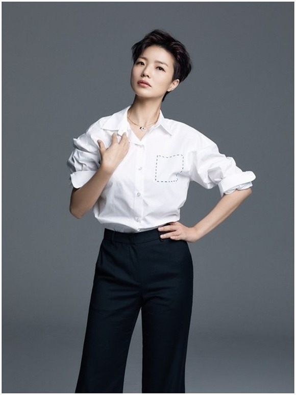 개그맨 안영미가 라디오 생방송 도중 자리를 비웠다. 동료 개그맨 박지선의 갑작스런 사망 소식을 듣고 부스를 떠난 것으로 전해졌다. /미디어랩시소 제공