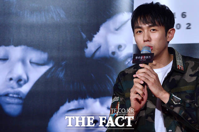 3일 검찰은 무단횡단하는 보행자를 치어 숨지게 한 가수 겸 배우 임슬옹(사진) 씨를 약식기소했다. /남윤호 기자