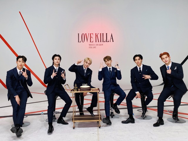 몬스타엑스가 지난 2일 네이버 V 라이브 공식 채널을 통해 3번째 정규 앨범 FATAL LOVE 발매를 기념하는 컴백쇼를 진행했다. /스타쉽엔터 제공