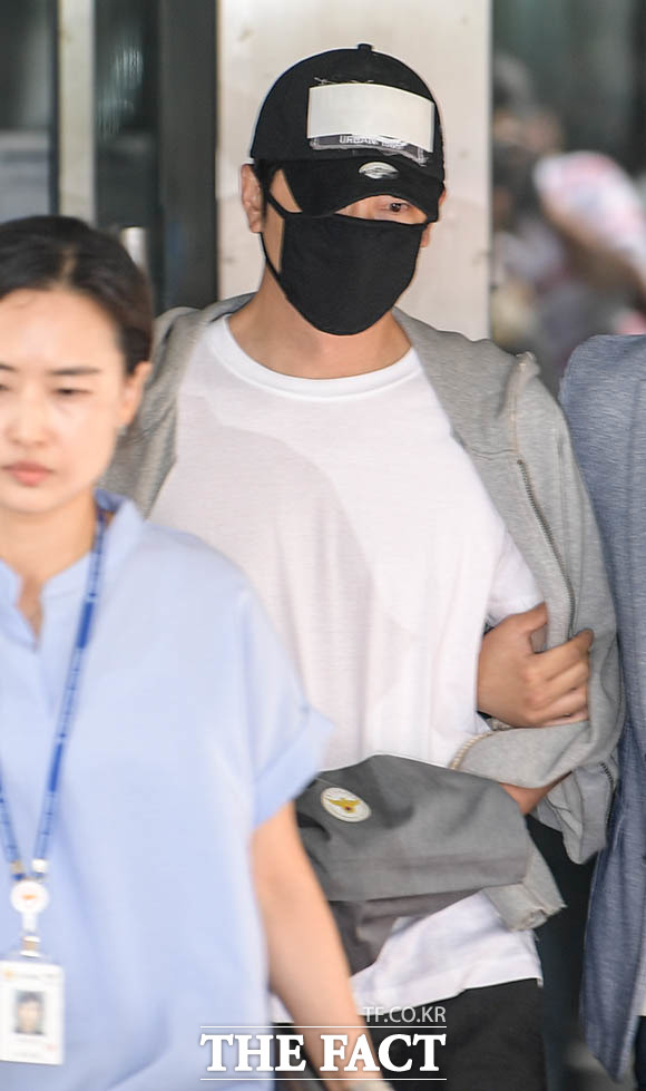 대법원 1부(주심 박정화 대법관)는 5일 오전 준강간 및 준강제추행 혐의로 재판에 넘겨진 강 씨의 상고심 선고공판을 열고 징역 2년 6개월에 집행유예 3년을 선고한 원심을 확정했다. /김세정 기자