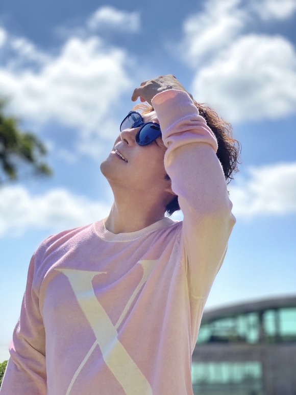 임창정은 음악에 대한 장황한 소개 없이 이름만으로 모든 설명이 끝나는, 시대와 세대를 초월하는 가수다. /예스아이엠엔터 제공