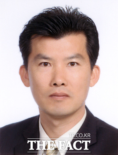 전남 화순군 농업기술센터 고재권(사진) 농촌지도사가 동오농촌재단이 주관한 ‘제2회 동오농업과학기술인상’ 기술부문 최우수상을 받았다./ 화순군 제공