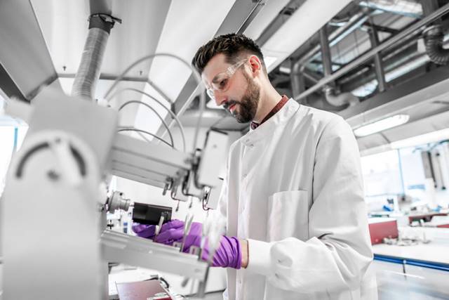 BAT코리아는 글로 등 궐련형 전자담배로의 전환이 흡연자의 유해 성분 노출을 저감시키고, 흡연으로 인한 질병 발병률을 잠재적으로 감소시킬 수 있다고 강조했다. /BAT코리아 제공