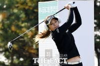 [TF포토] '연습도 실전처럼' 준비운동하는 이정은6