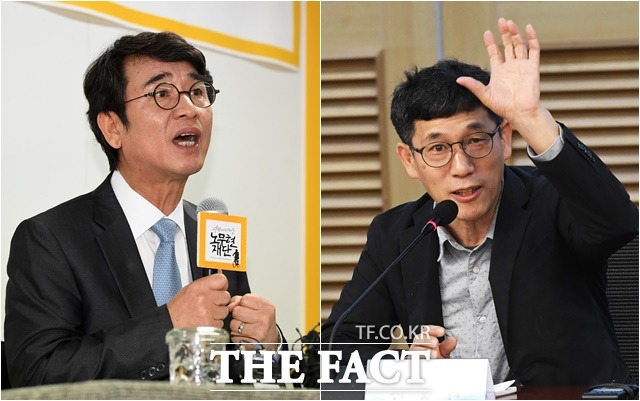 유시민(왼쪽) 노무현재단 이사장이 우리 사회는 소수 의견에 대한 관용이 아쉽다는 의견을 내놓자 진중권 전 동양대 교수가 그 입으로 할 소리 아니다라고 받아쳤다. /더팩트 DB