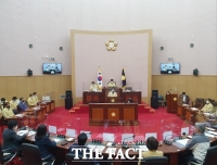  기장군의회 거듭 파행…'제2차 재난지원금' 등 안건 발목