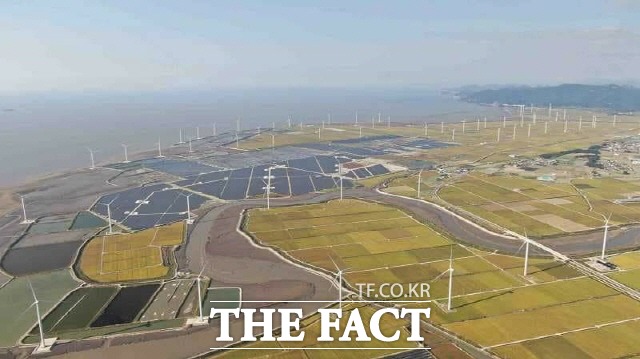 영광군은 백수읍 하사리 일원에 인근 5개 마을(상‧하사리, 지산리, 약수리, 신성리) 주민들이 직접 참여하는 태양광 발전단지를 조성했다고 11일 밝혔다./ 영광군 제공