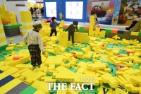 [TF포토] '블럭놀이 삼매경에 빠진 아이들'