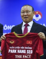  박항서 베트남 축구국가대표팀 감독, 경남과기대서 명예 경영학박사