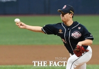 [TF포토] 두산 박치국, '더이상 실점은 없다!'