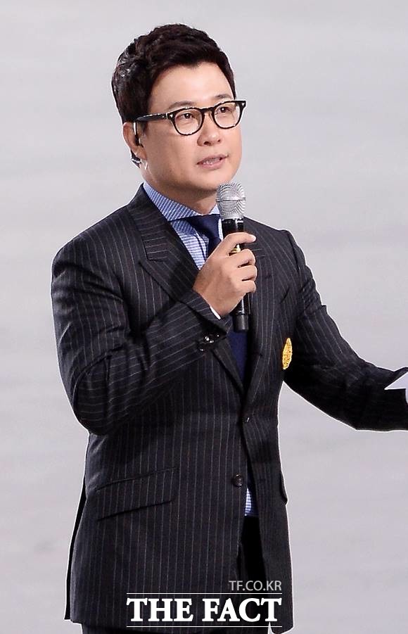 방송인 김성주 소속사는 김성주 사진 무단 사용에 강경 대응을 하겠다고 밝히며 선처는 없다고 전했다. /더팩트 DB