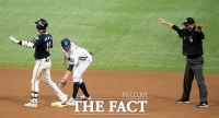 [TF포토] 두산 허경민, '세이프!'