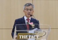  윤석열 빈 자리에 조남관 '어깨 무겁고 매우 안타깝다'