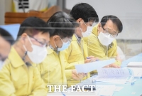  부산 사흘째 두 자릿수 확진…초연음악실 10명 등 17명 추가