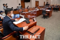 [TF사진관] '윤호중 사과 촉구'...보이콧 선언한 국힘 법사위원들
