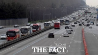  [고속도로 교통상황] 일부 구간 정체, 전국 460만대 이용