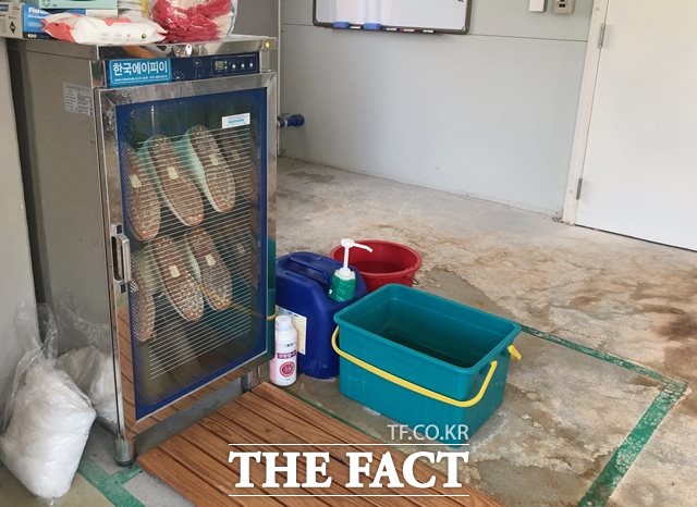 방역라인 경계선 표시 사례. /농진청 제공