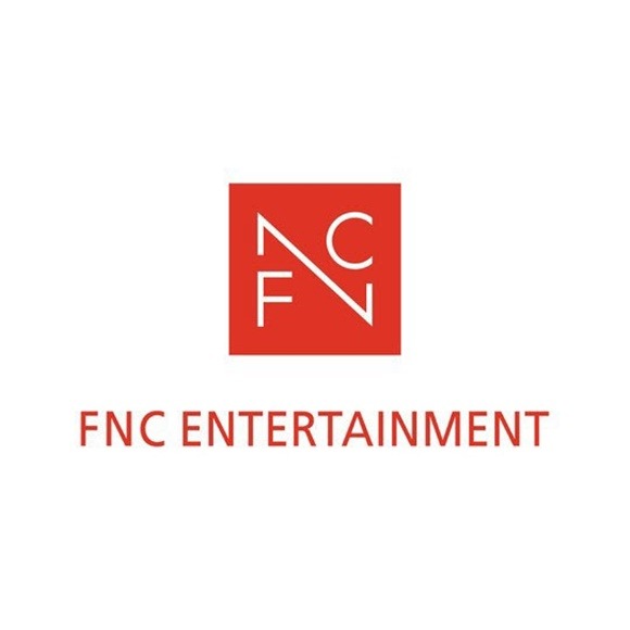FNC엔터테인먼트 매니지먼트 직원이 코로나19 양성 판정을 받았다. 소속사는 해당 직원과 접촉한 소속 연예인은 없다고 밝혔다. /FNC엔터테인먼트 제공
