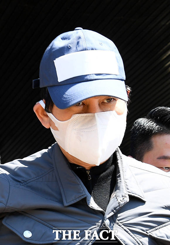 검찰의 술접대 의혹 수사결과 발표에 김봉현 전 스타모빌리티 회장이 황당하다는 반응을 보였다. /임영무 기자