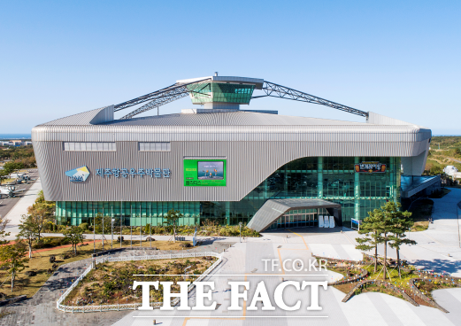 제주국제자유도시개발센터(JDC)가 운영하는 제주항공우주박물관(JAM)이 과학체험 홈박스를 활용한 ‘2020 비대면 박물관 아카데미’ 사회공헌 프로그램을 운영한다. / JDC 제공