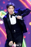 [2020 TMA] 방탄소년단 RM, '흥돋는 카리스마'