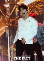 [2020 TMA] 갓세븐 진영 '부드러운 미소'