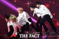 [2020 TMA] TXT, 무대 위 카리스마