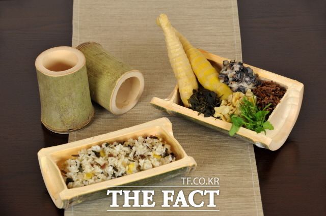 전남 담양군이 관광객의 입맛을 사로잡은 담양 10味와 별미 25종을 선정해 음식관광 활성화를 추진한다. 사진은 담양죽순요리/담양군 제공