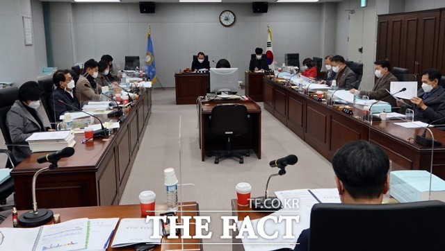 포항시의회 예산결산특별위원회가 오는 18일까지 2021년도 포항시 예산안 심사에 본격 돌입했다./포항시의회 제공